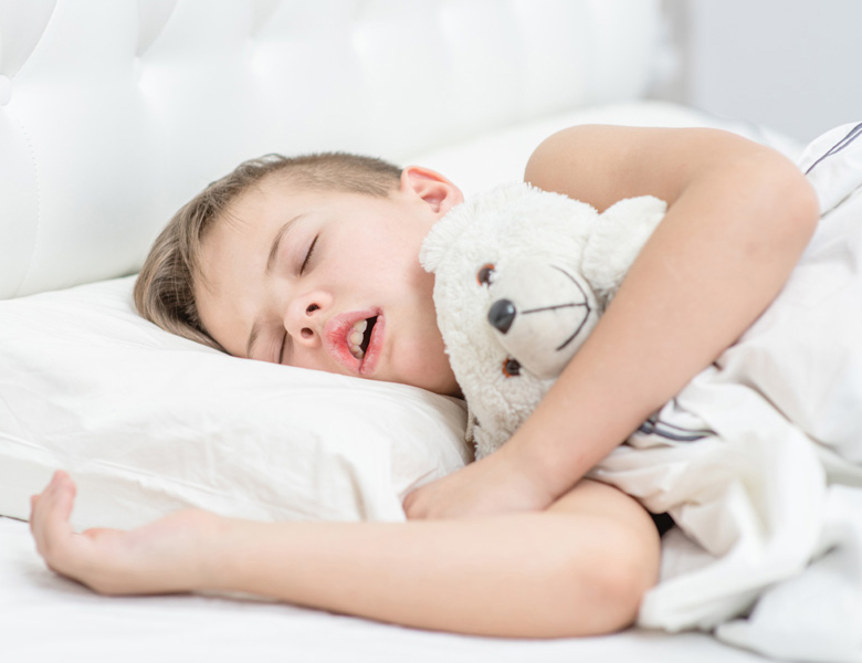 東京の歯医者、高輪歯科の睡眠歯科医療サービス、オーラルスリープ™の、子どもの睡眠障害