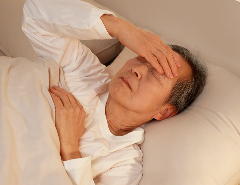 東京の歯医者、高輪歯科の睡眠歯科医療サービス、オーラルスリープ™の、高齢者の睡眠障害